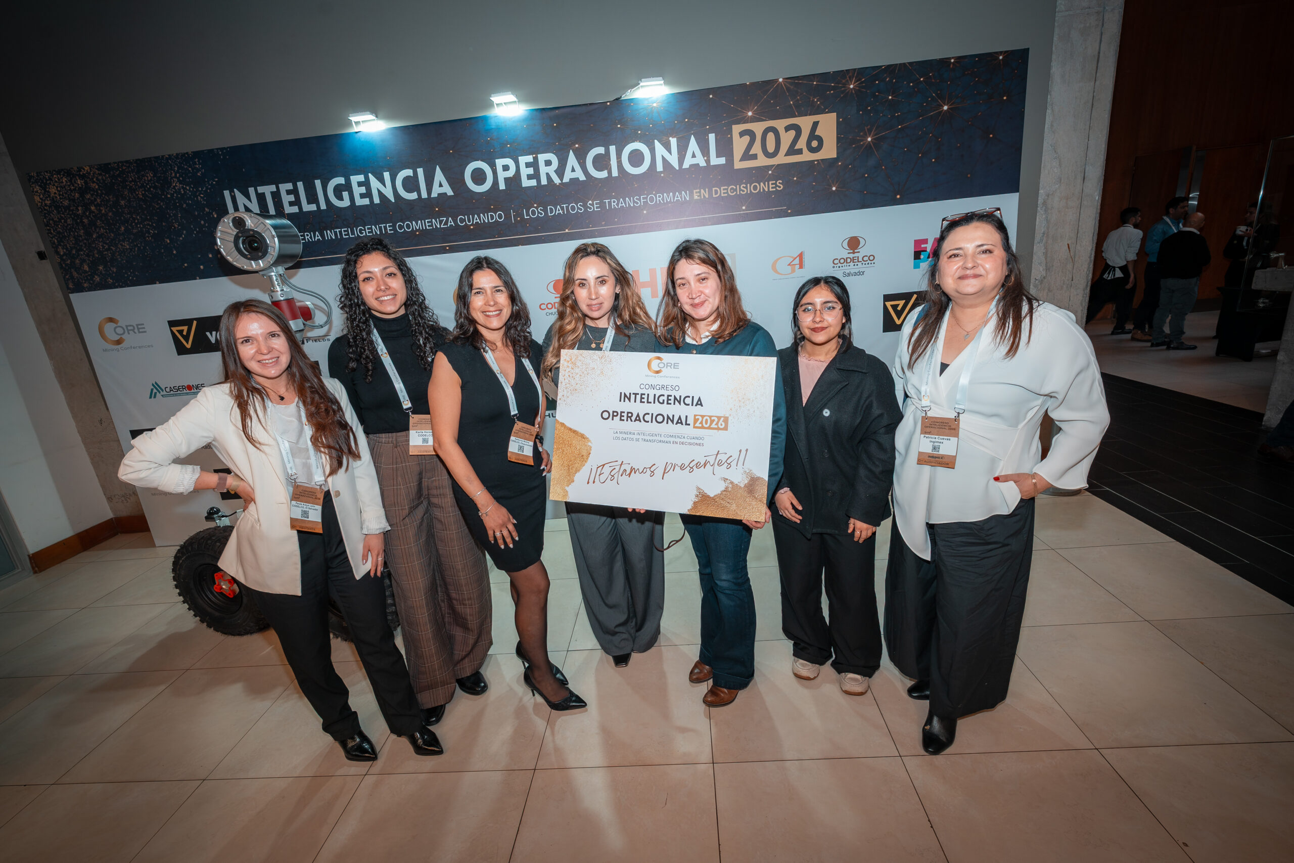 Participantes en la Mesa de Oportunidades