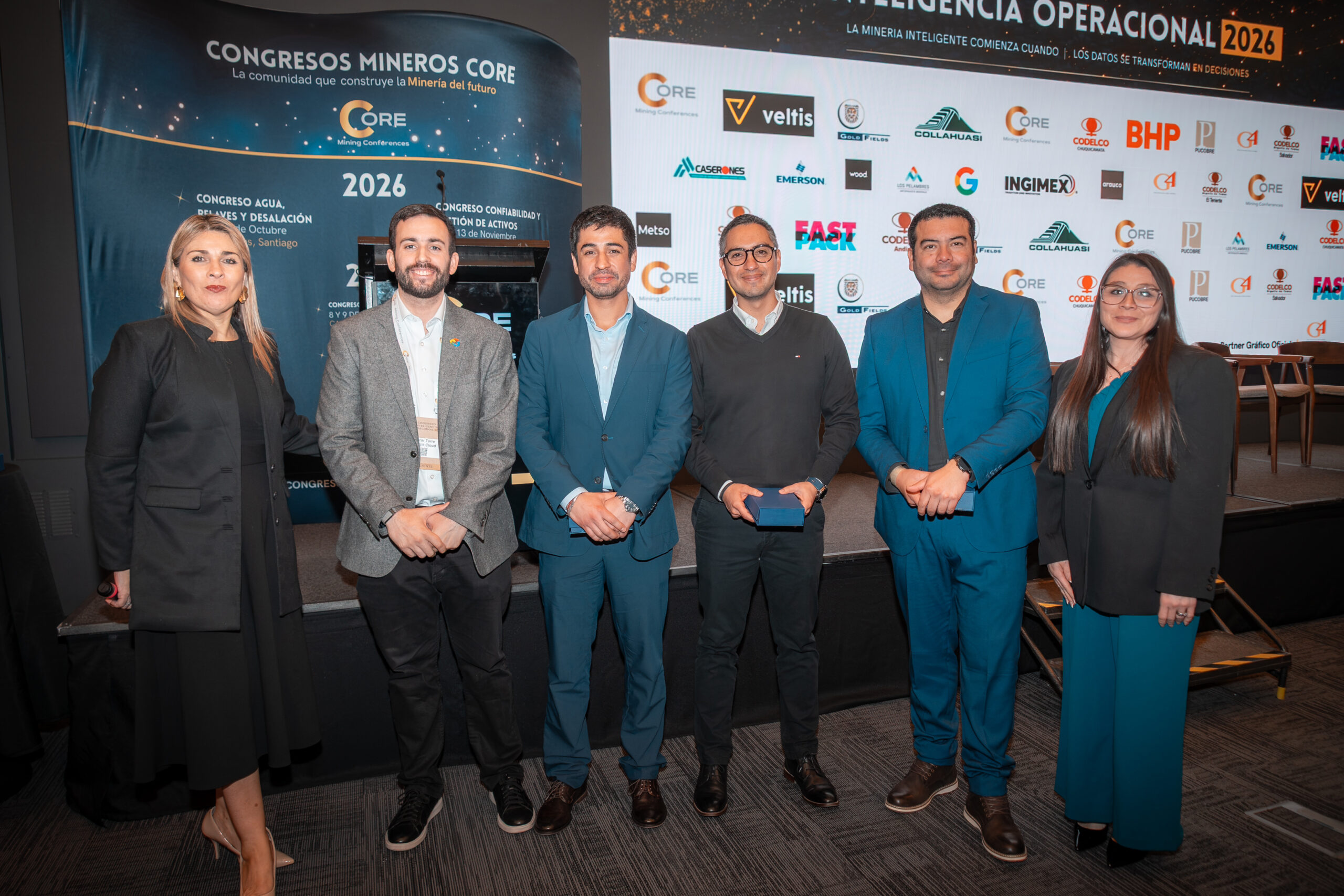 Networking entre asistentes durante el congreso